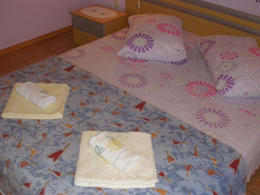 Corry 1 Apartment Ravni Room photo